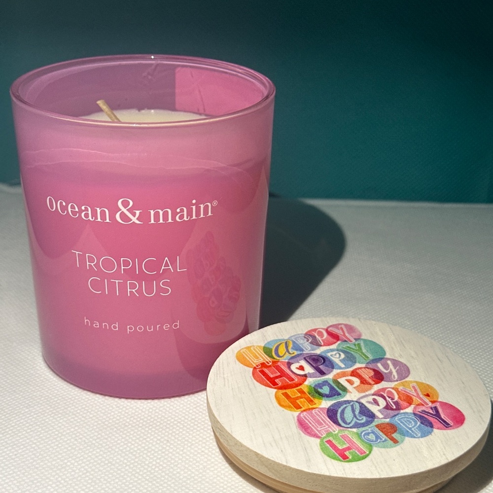 Candle - Picture 2 of 3
